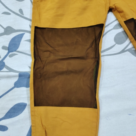 Stylish jogger never worn - Picture 3 of 4